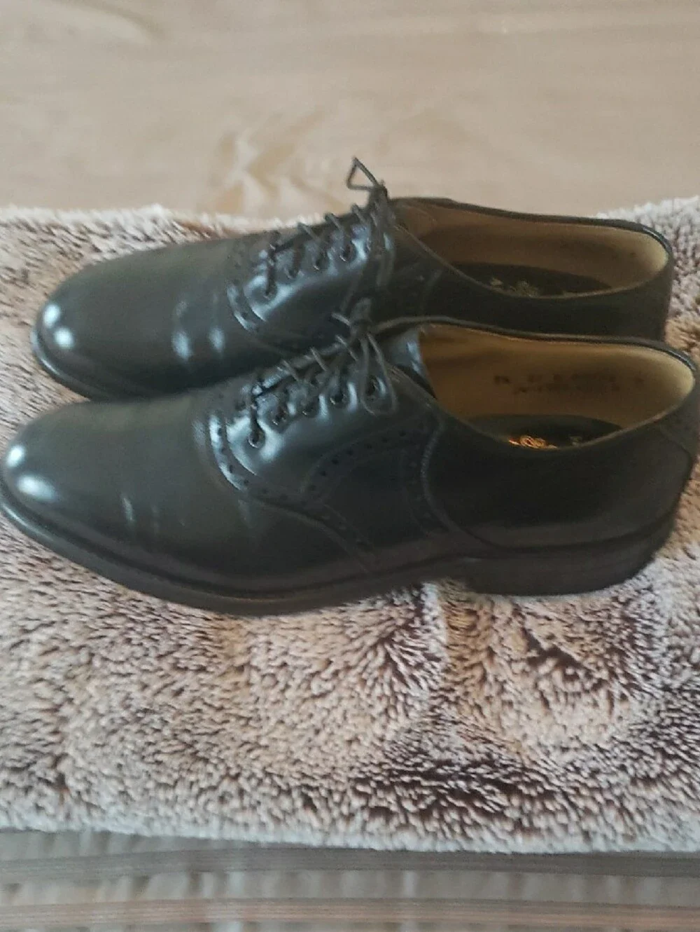 Johnston & Murphy sleek black